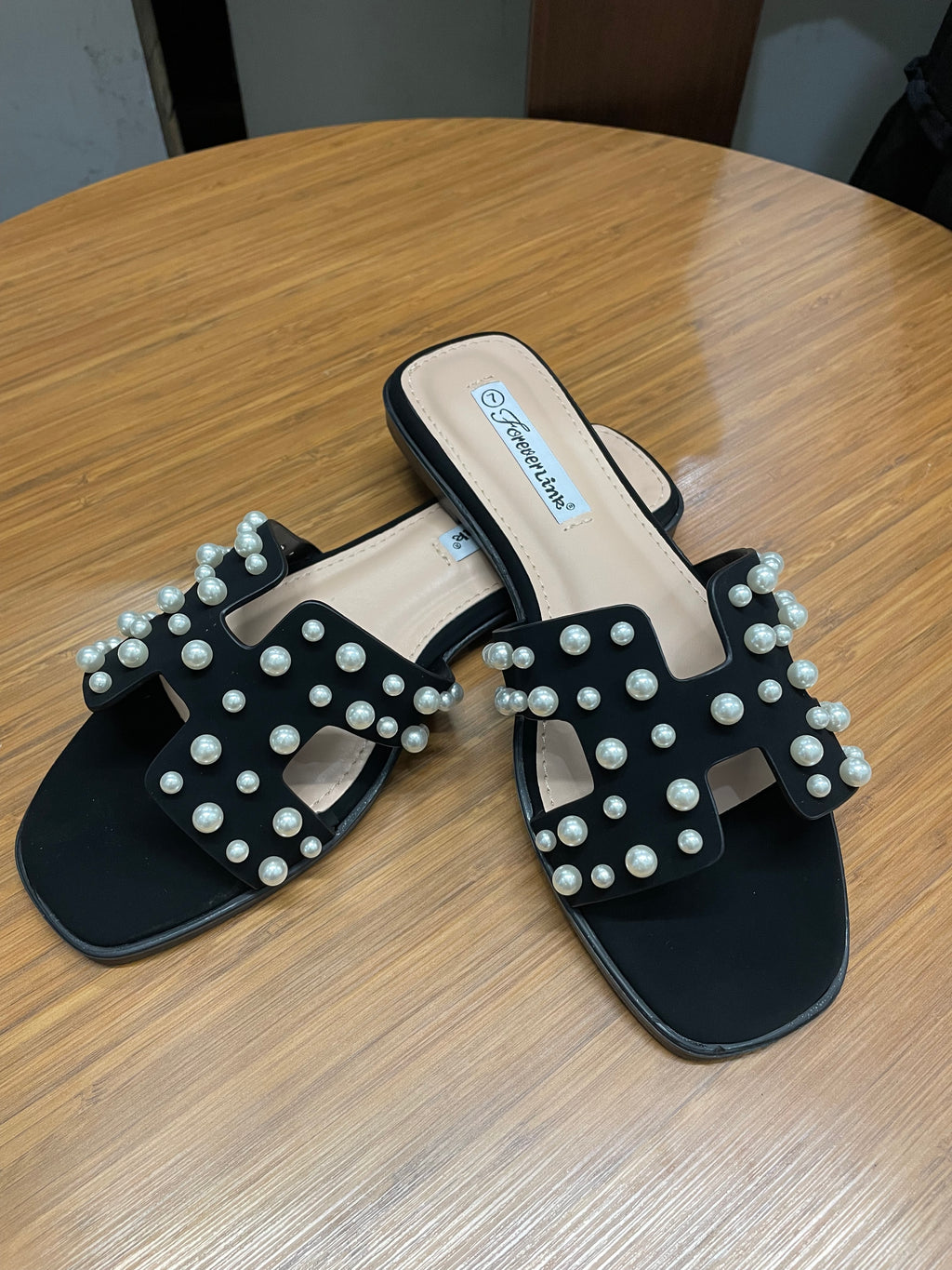 Main-27 Blk Pearl embellished Sandals