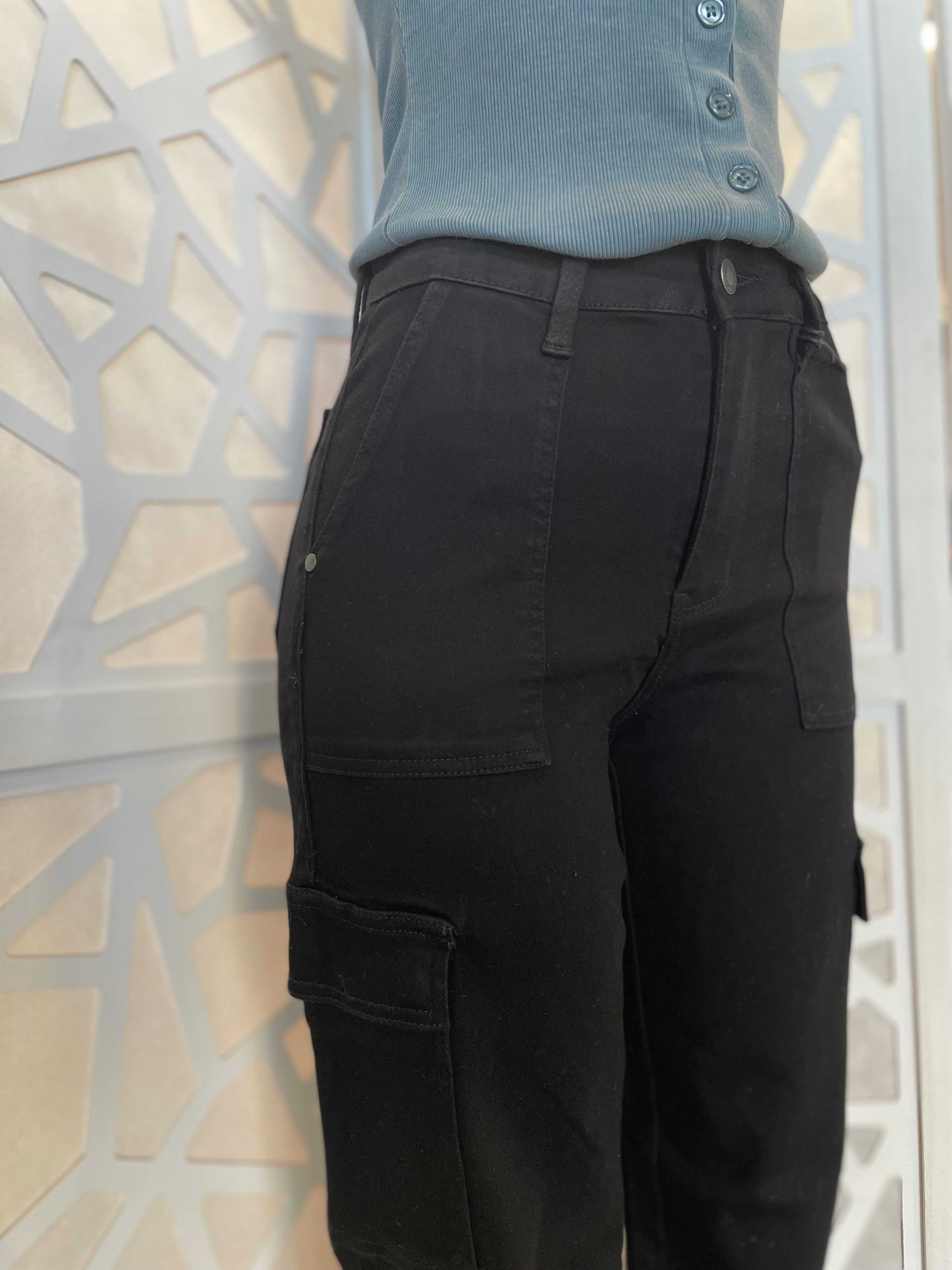 JB Blk Cargo Wide Leg W/Pocket Detail