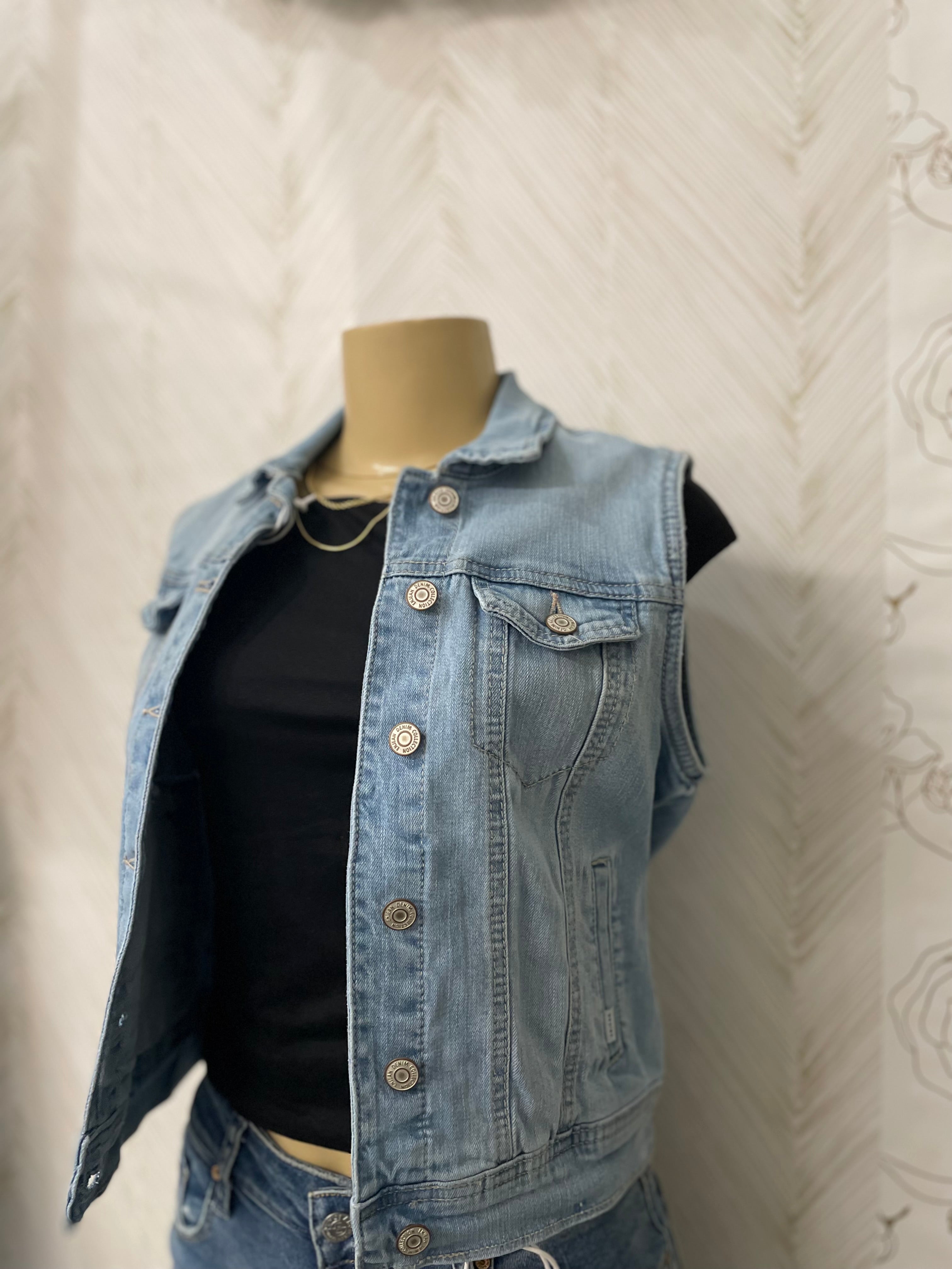 Regular fit denim Vest