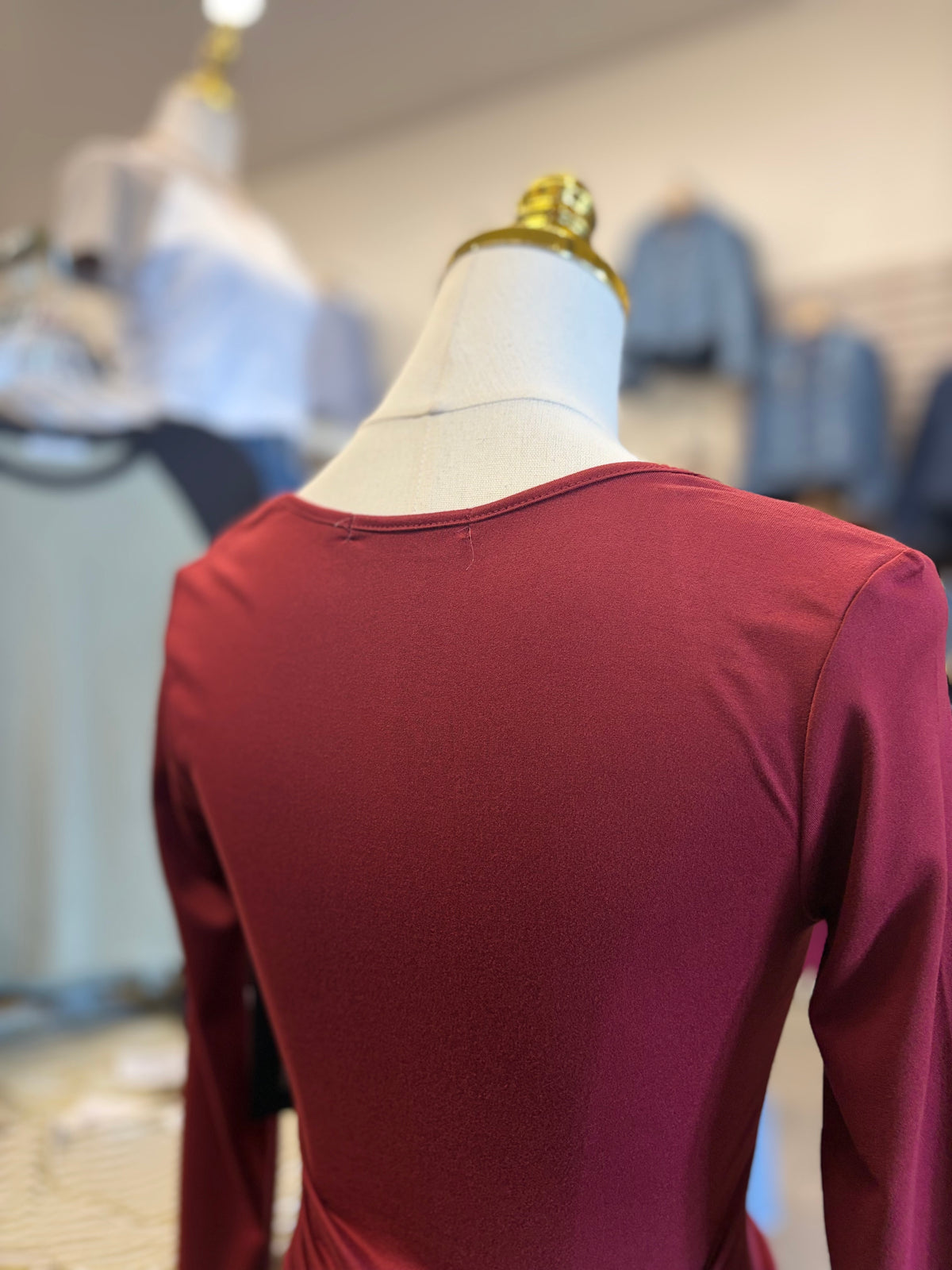 Garnet sweetheart long sleeve top