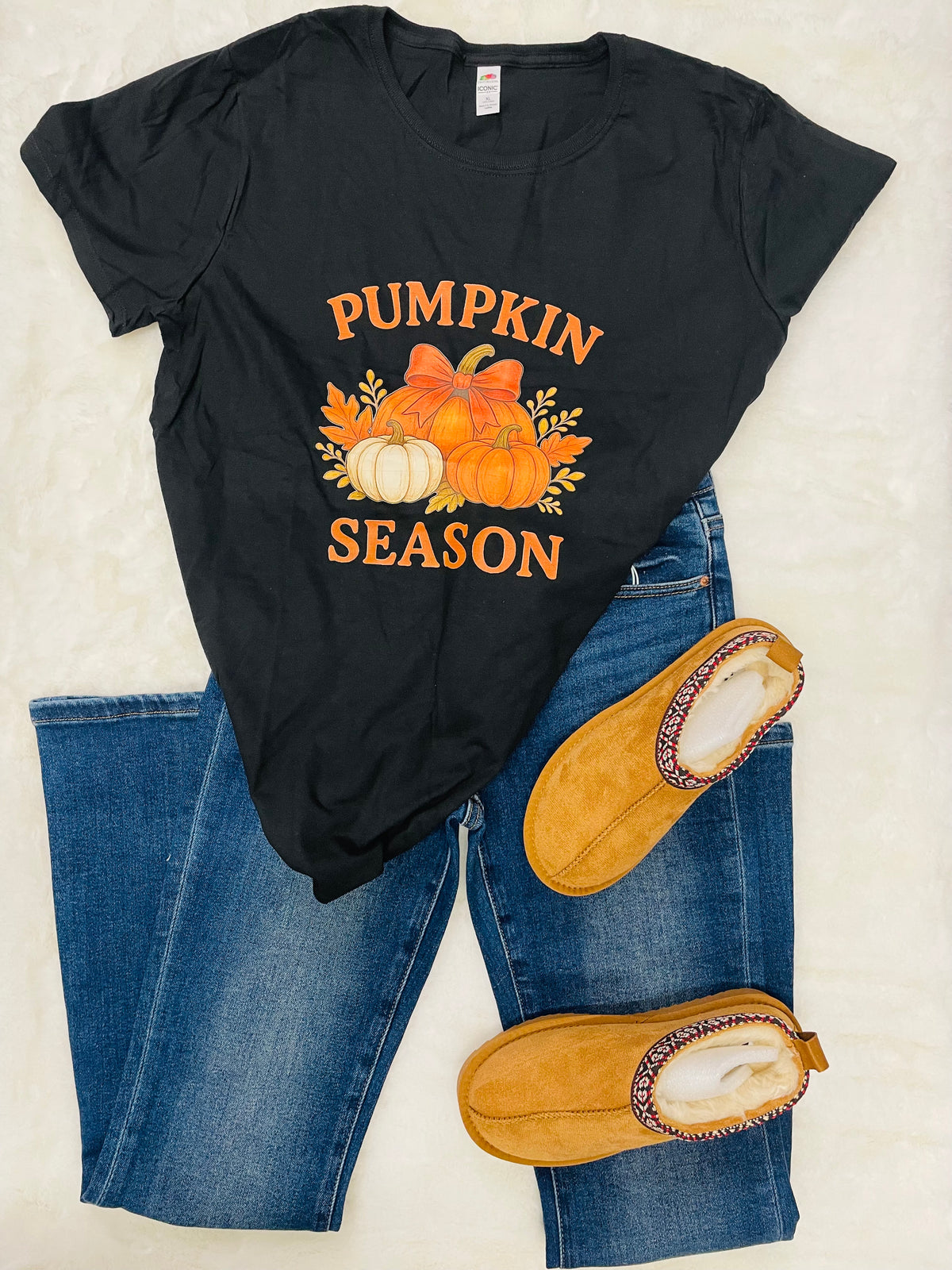 ‘Pumpkin Season’ Graphic Tee