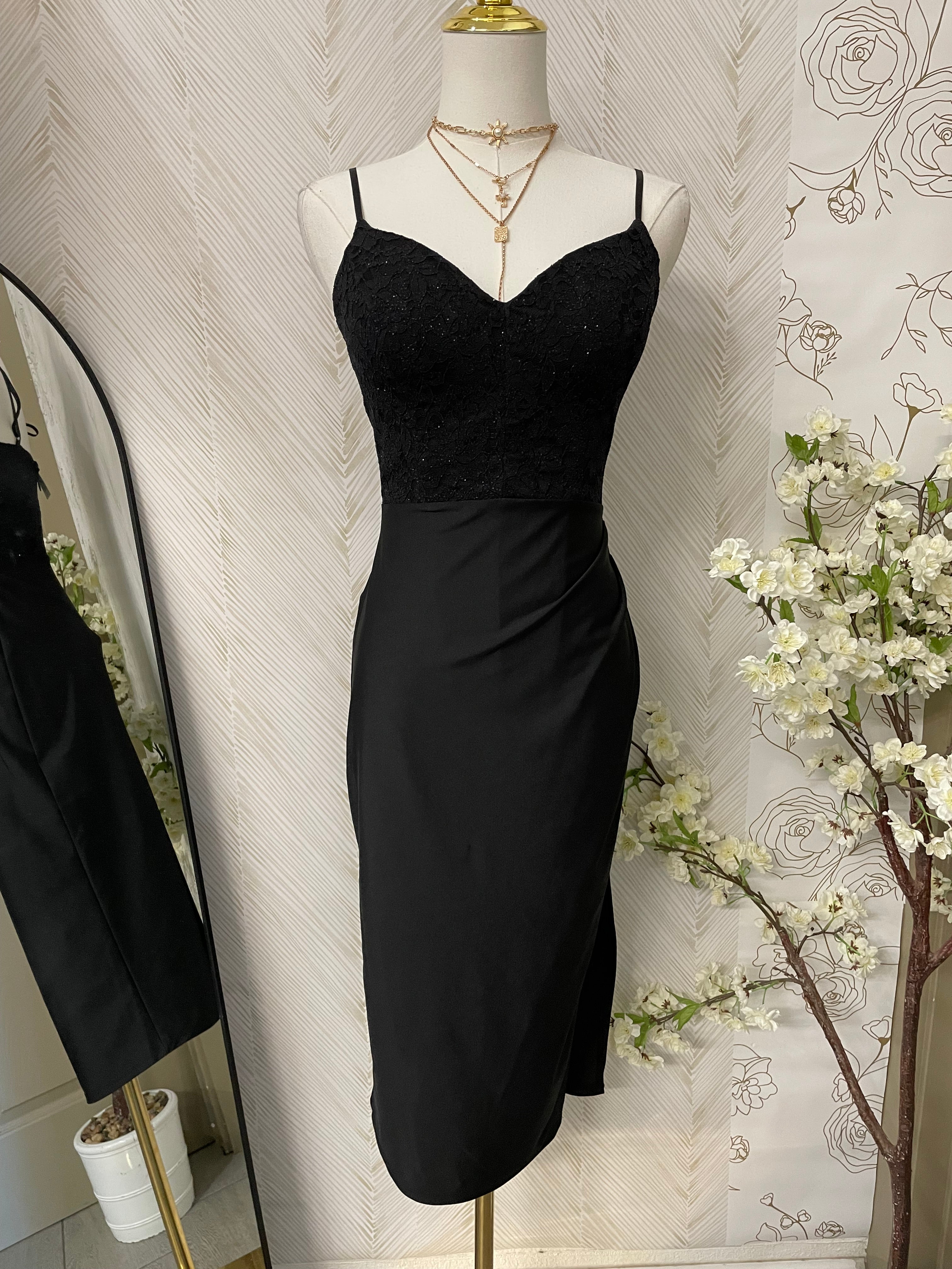 Midi dress with stretch fabric glitter top