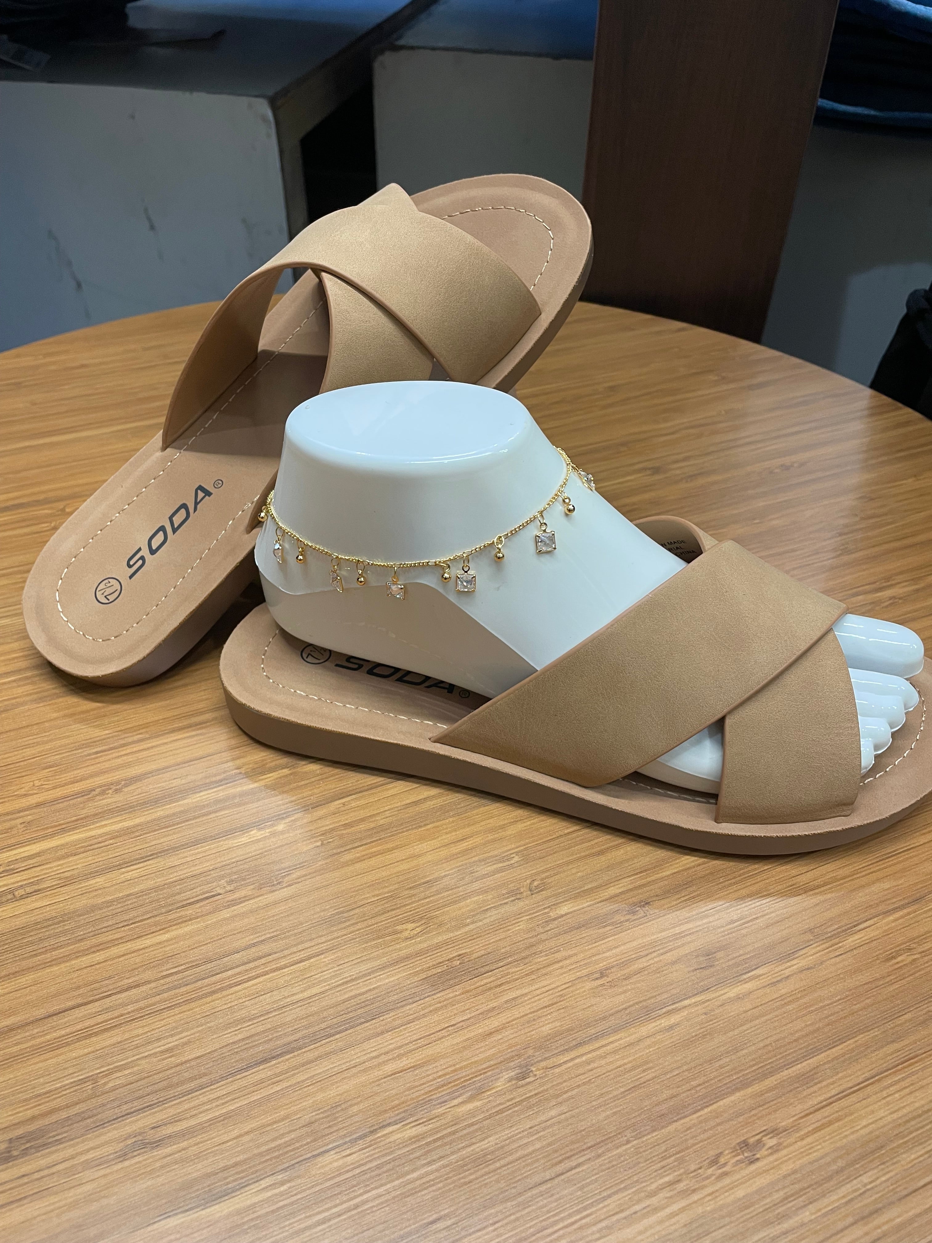 Reflect Sandal Coffee