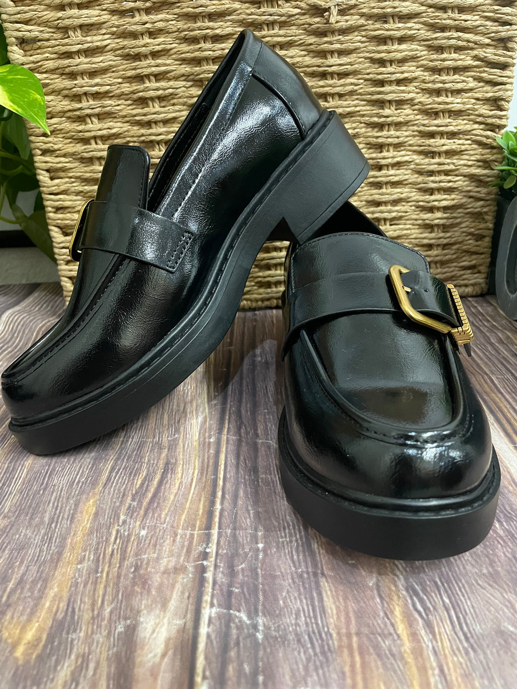 Women’s loafer shoes