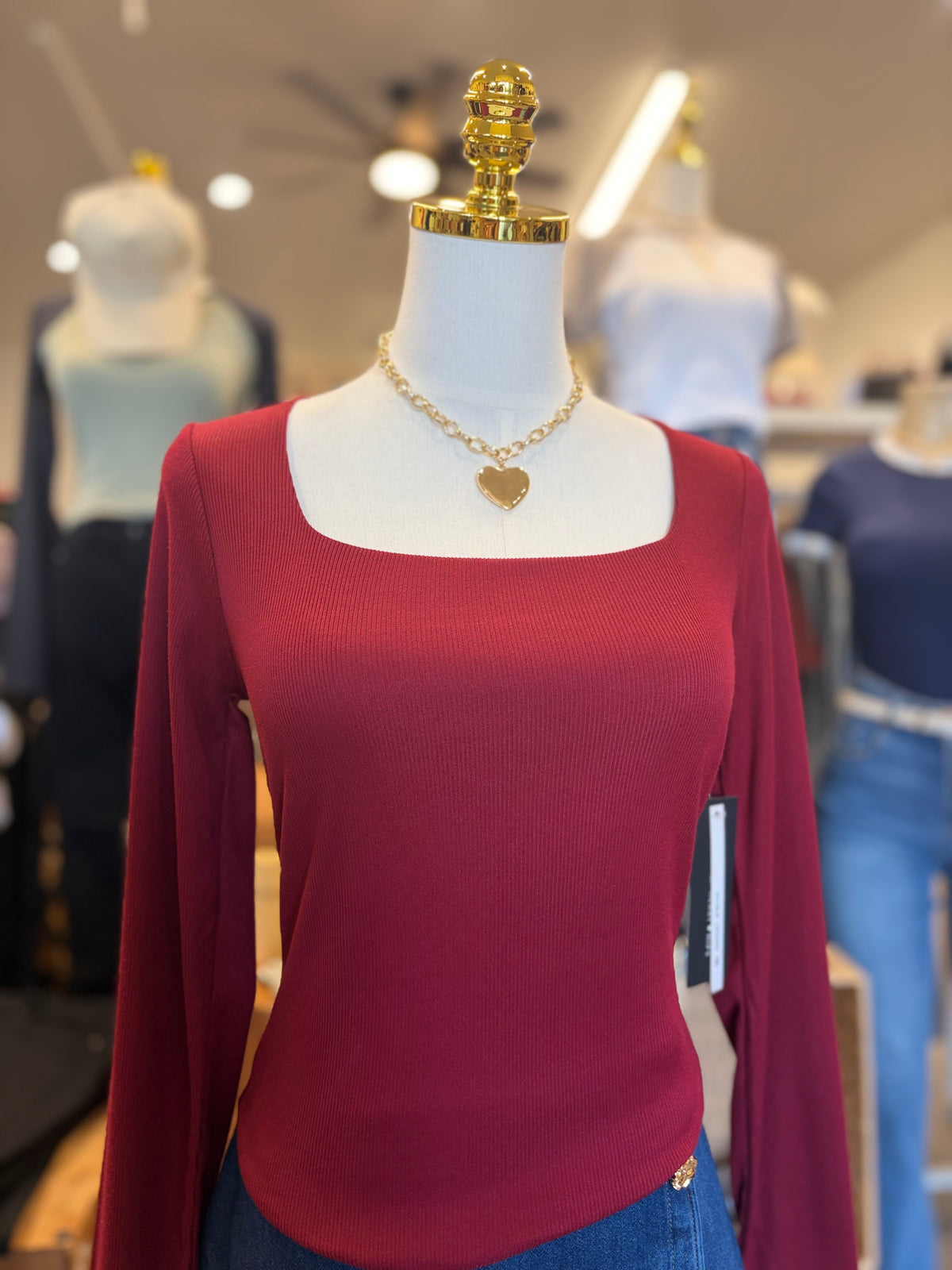 Garnet Sqr neck long sleeve