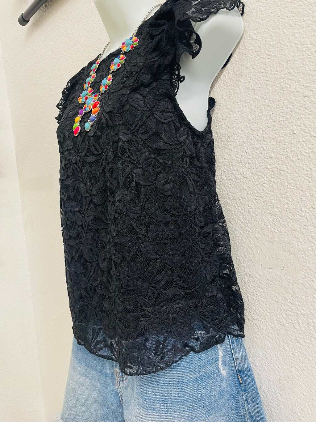 Floral Lace Flutter Sleeve Top