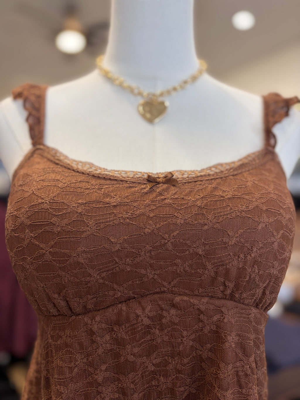 Cocoa Flutter Sleeve Trimmed Tank