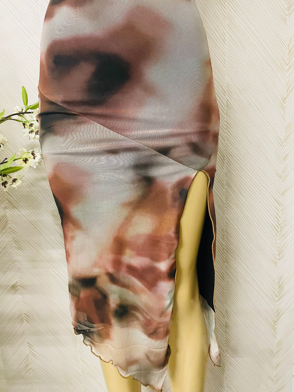 Printed mesh strapless midi dress
