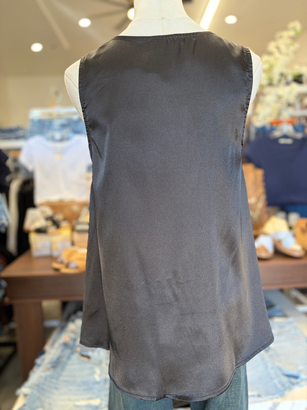 V Neck Satin Puffy Hem Blouse