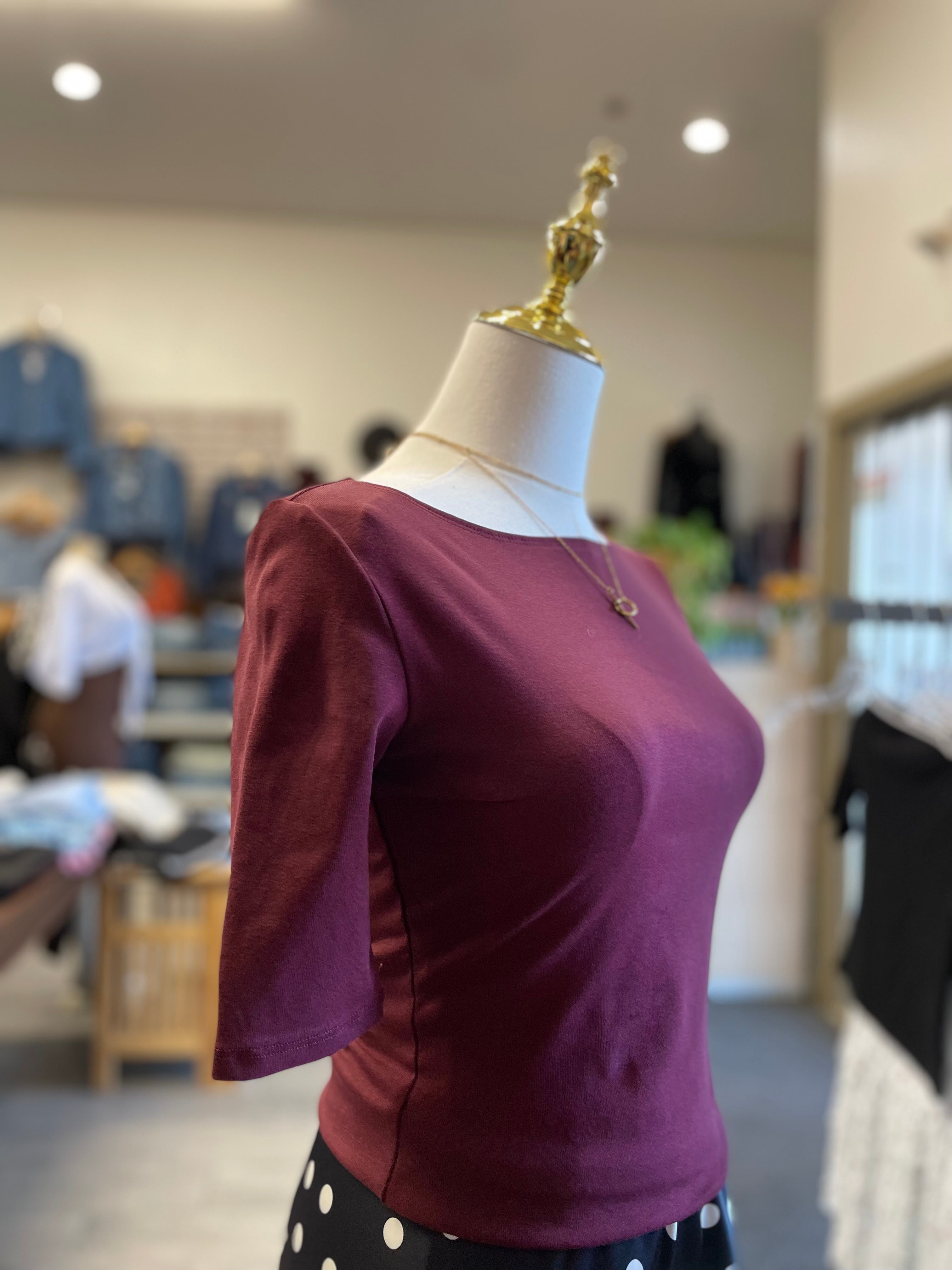 Burgundy 1/2 Sleeve Boat Neck Top