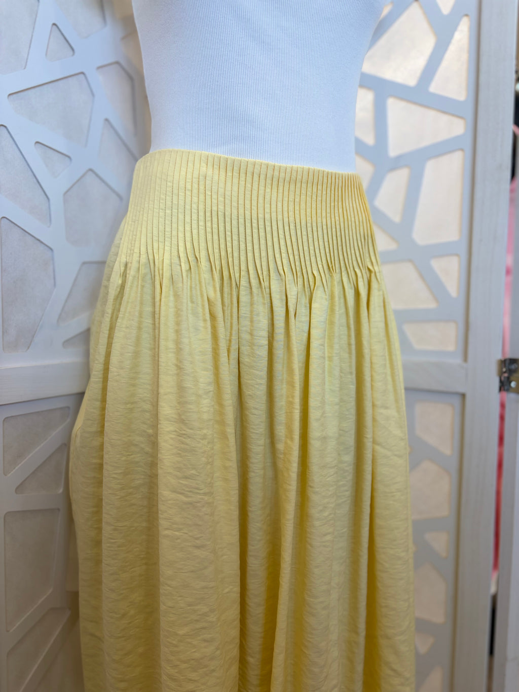 Butter Yellow Midi Skirt W/Pleat Detail