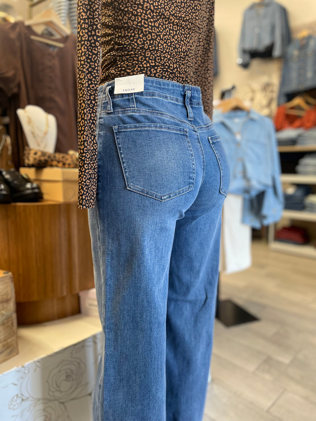 Medium High rise Corset waist detail Jeans