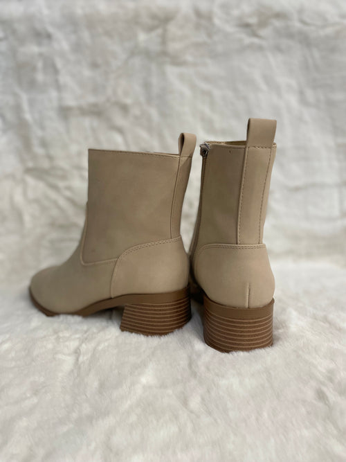Beaver Boots