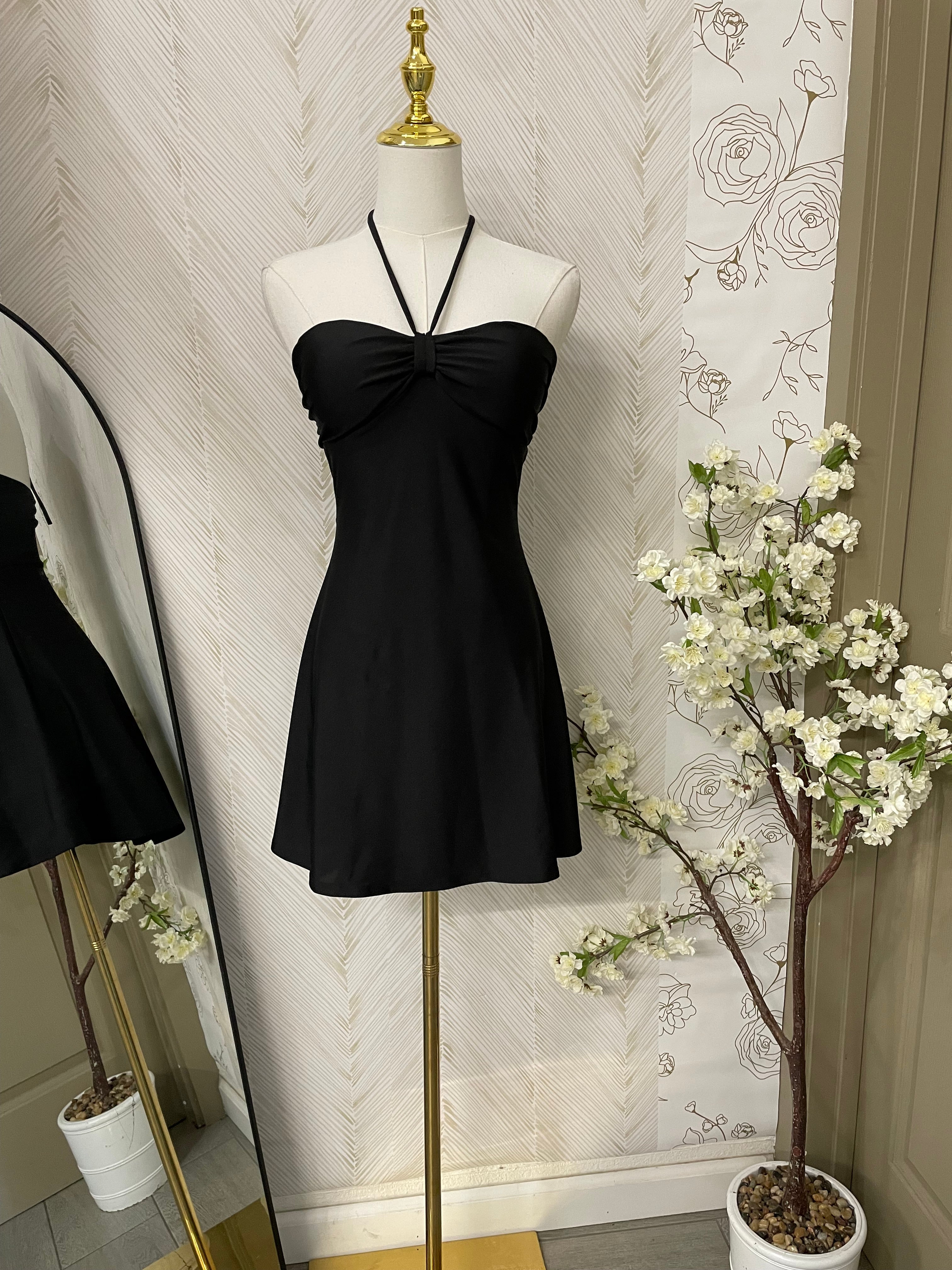 Blk short flare mini dress
