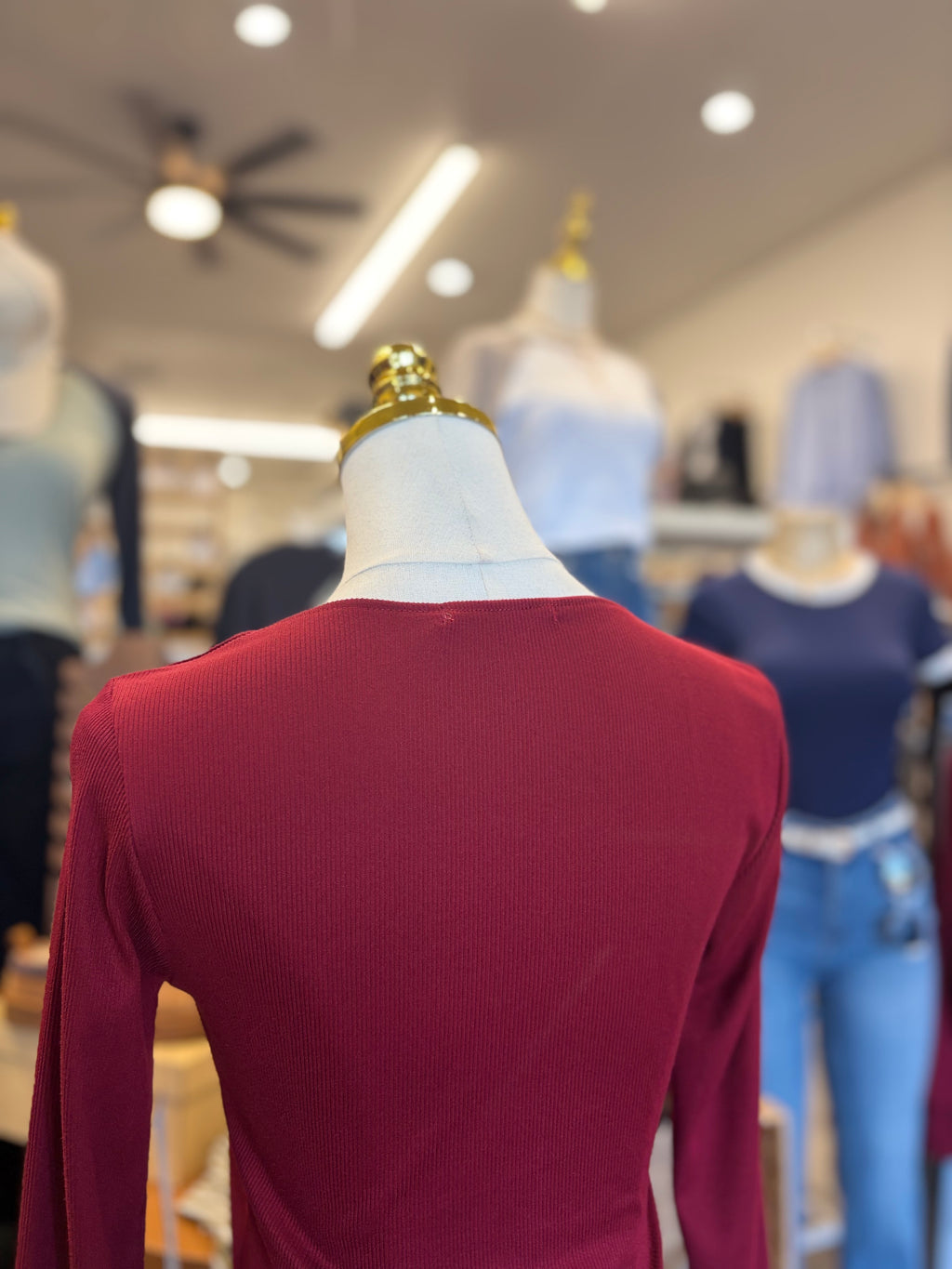 Garnet Sqr neck long sleeve