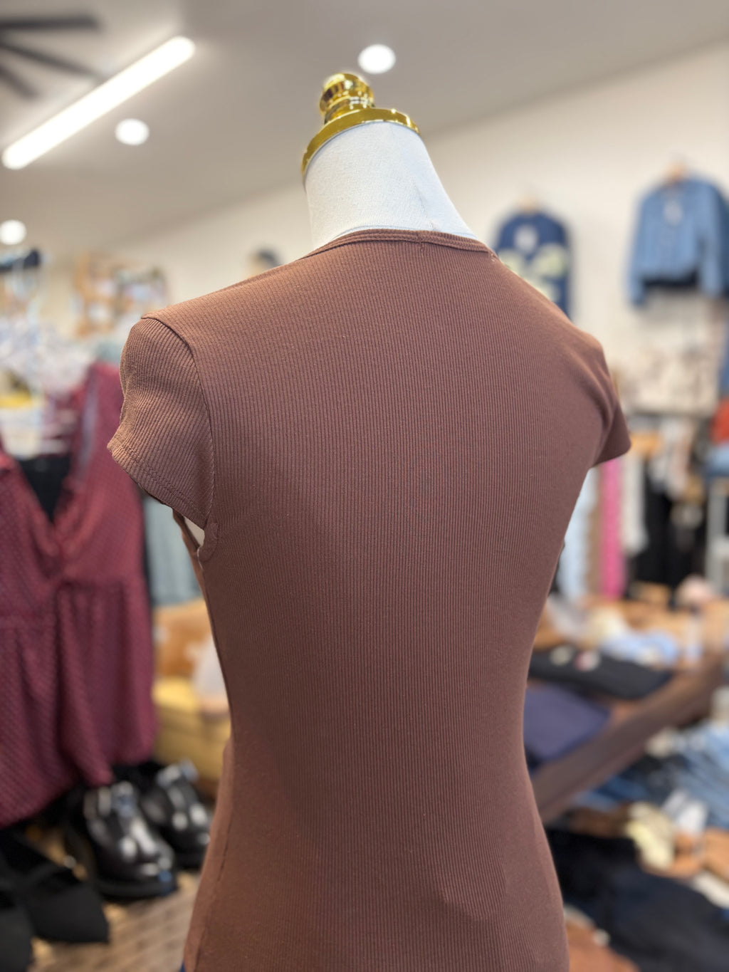 Cocoa Sq Neck Sleeve Top