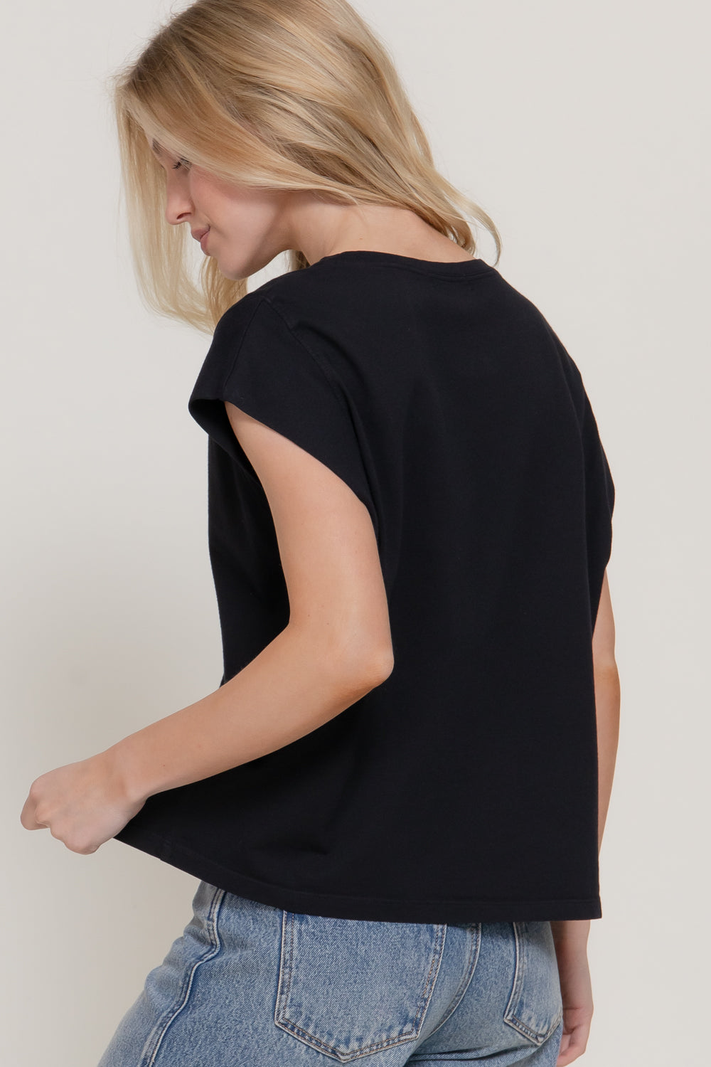 SLEEVELESS GARMENT DYE T-SHIRT